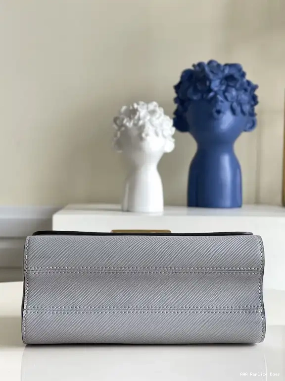Aaa replica ru TWIST VUITTON LOUIS MM 0623
